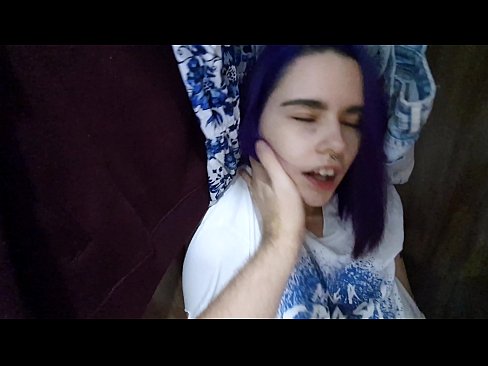 ❤️ Našel jsem svou sestru ve skříni a pomohl jí udělat se ️ Sex u cs.myinvest.top ❌❤
